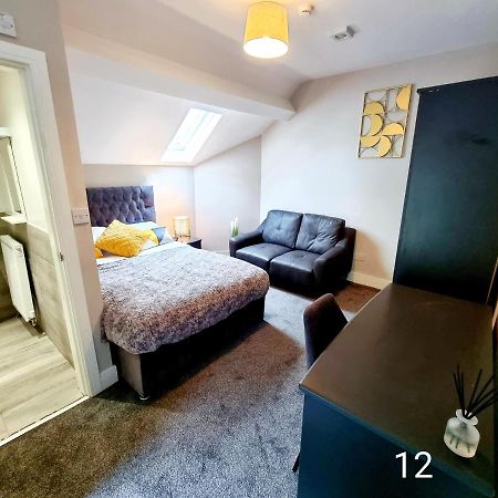 Castle Street Villa Болтон Экстерьер фото